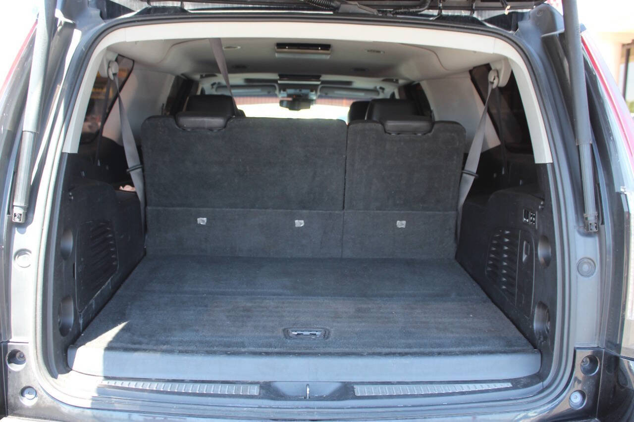 Used 2016 Cadillac Escalade ESV Luxury RWD image 13