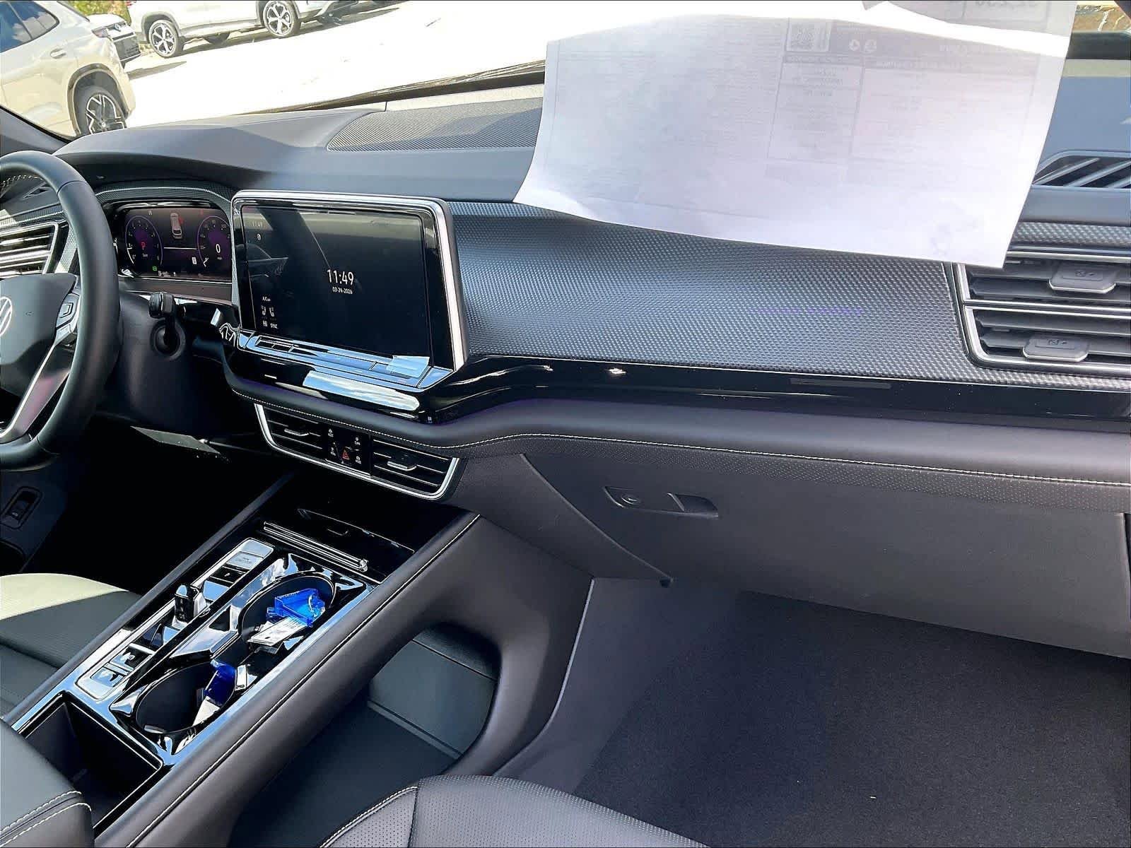New 2026 Volkswagen Atlas Cross Sport SEL AWD/4WD image 10