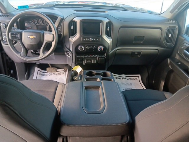 Used 2024 Chevrolet Silverado 2500 Custom w/ Custom Convenience Package image 8