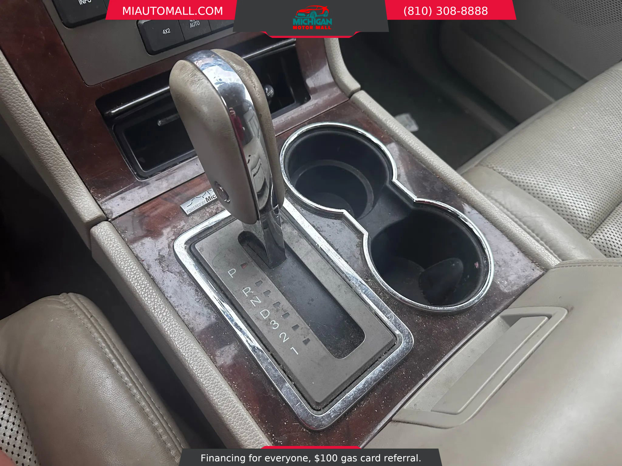 Used 2012 Lincoln Navigator 4WD image 13