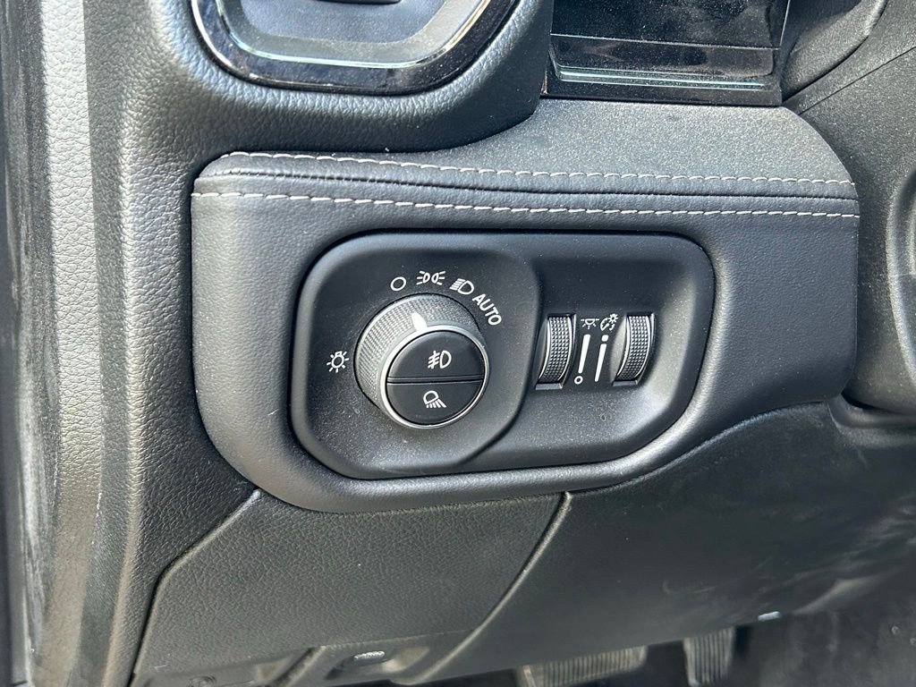 New 2026 RAM 3500 Limited image 52