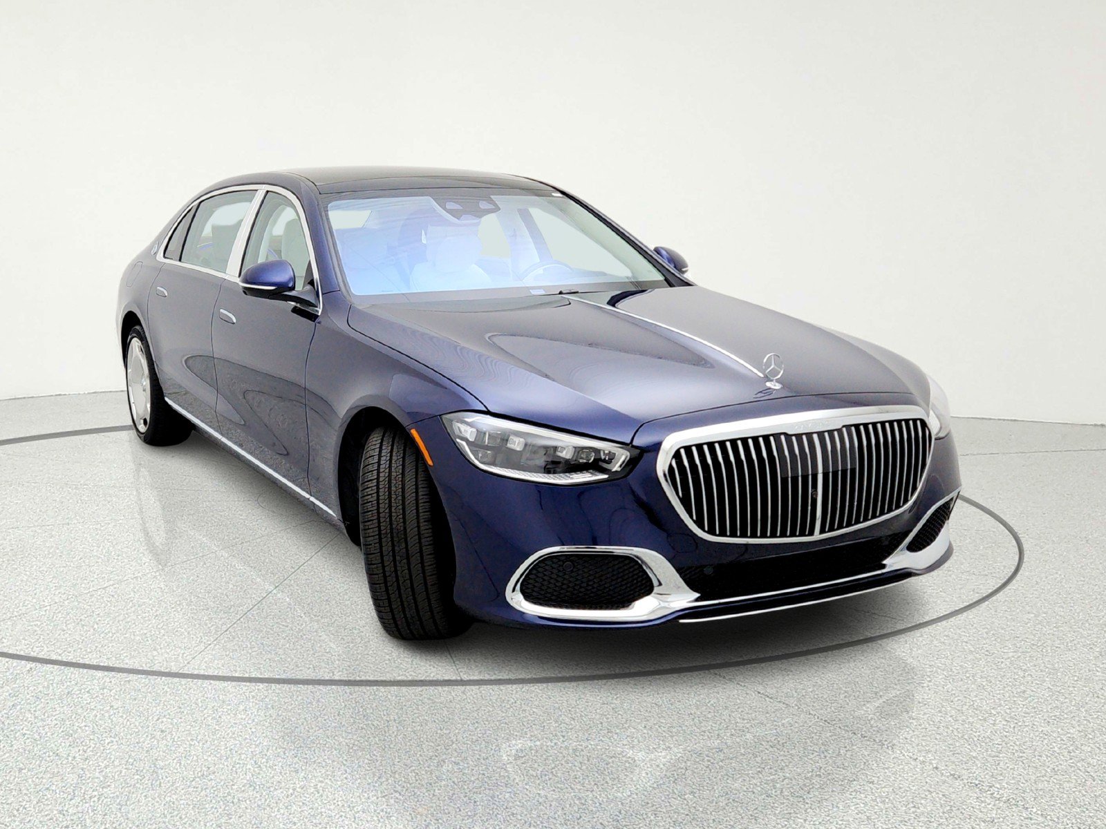 New 2026 Mercedes-Benz Maybach S 580 4MATIC image 4