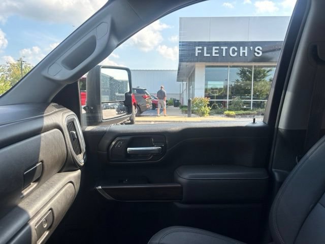 Used 2022 GMC Sierra 2500 SLT AWD/4WD image 13