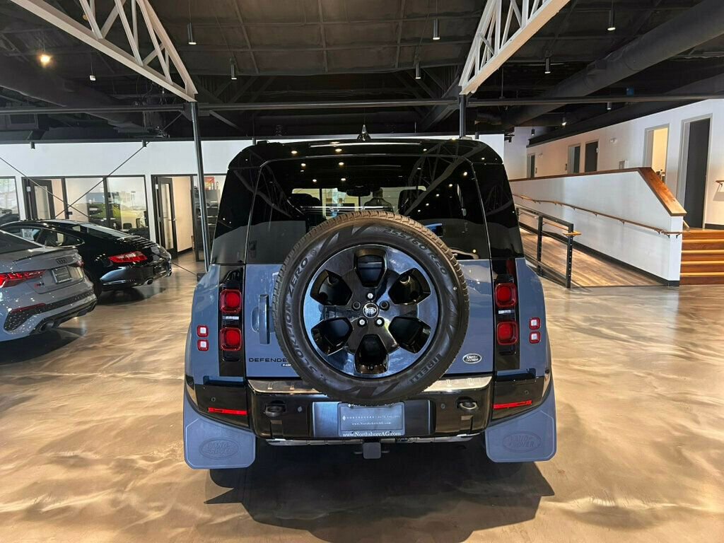Used 2023 Land Rover Defender 110 X-Dynamic SE image 4
