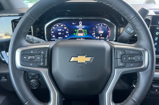 Used 2025 Chevrolet Silverado 2500 LT w/ Convenience Package AWD/4WD image 29