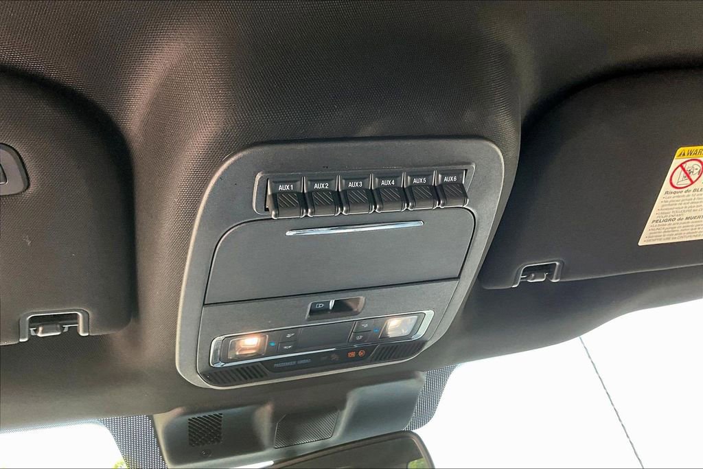 Used 2023 Ford F250 Lariat w/ Chrome Package image 18