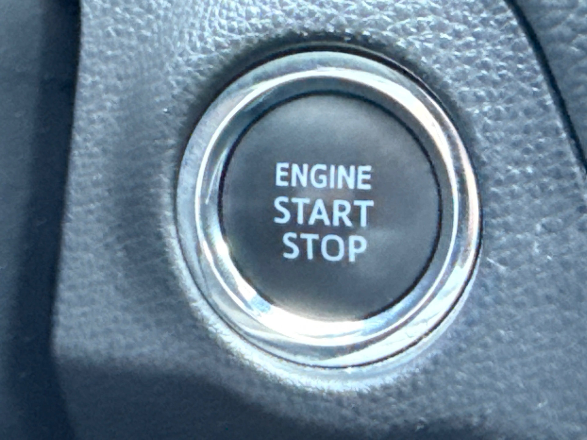 Used 2020 Toyota RAV4 XLE w/ All Weather Liner Package image 30