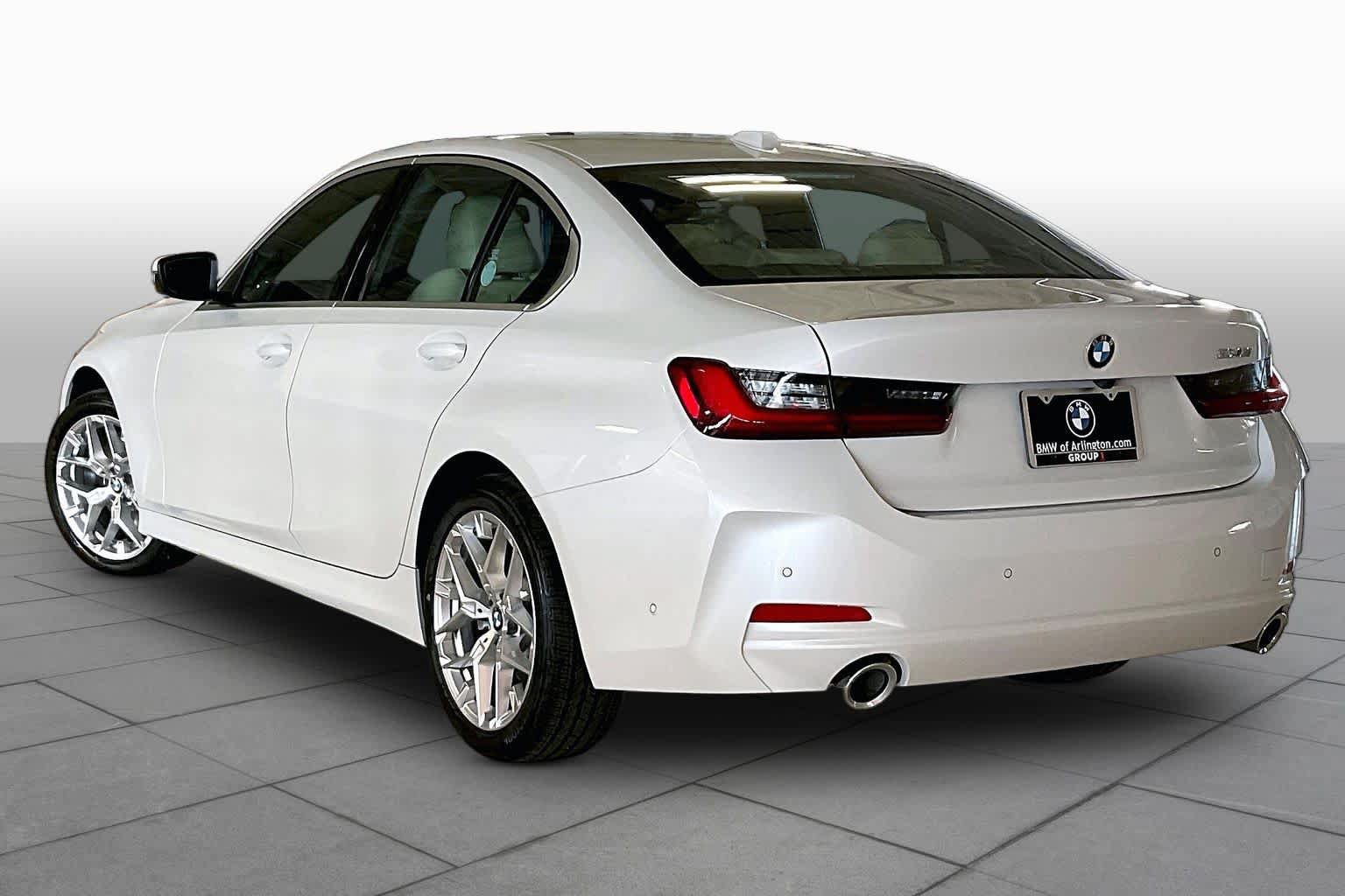 Used 2026 BMW 330i Sedan w/ Premium Package RWD image 9