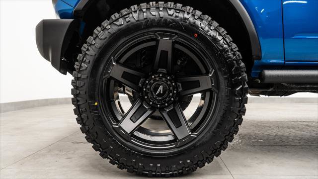 Used 2024 Ford Bronco Black Diamond image 17