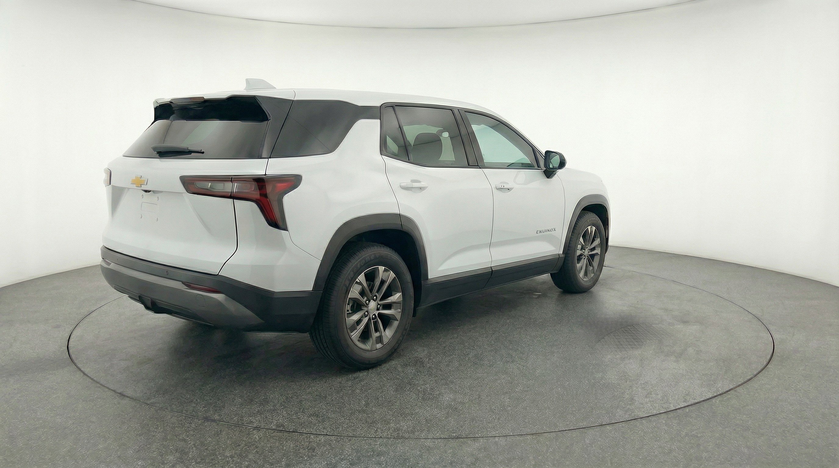 Used 2025 Chevrolet Equinox LT image 9