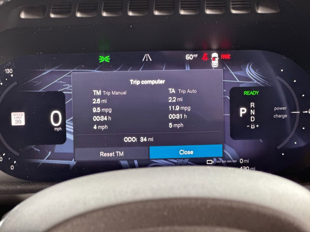 New 2026 Volvo XC90 T8 Plus w/ Protection Package Premier image 28