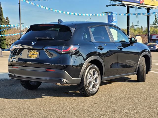 New 2026 Honda HR-V LX image 5