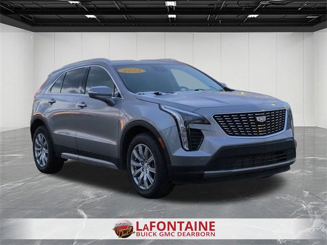 Used 2023 Cadillac XT4 Premium Luxury image 2