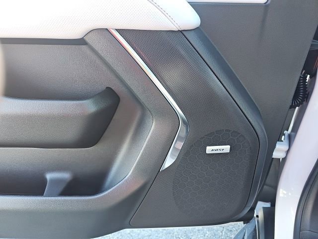 New 2026 Chevrolet Suburban Premier w/ Sun And Tow Package AWD/4WD image 24