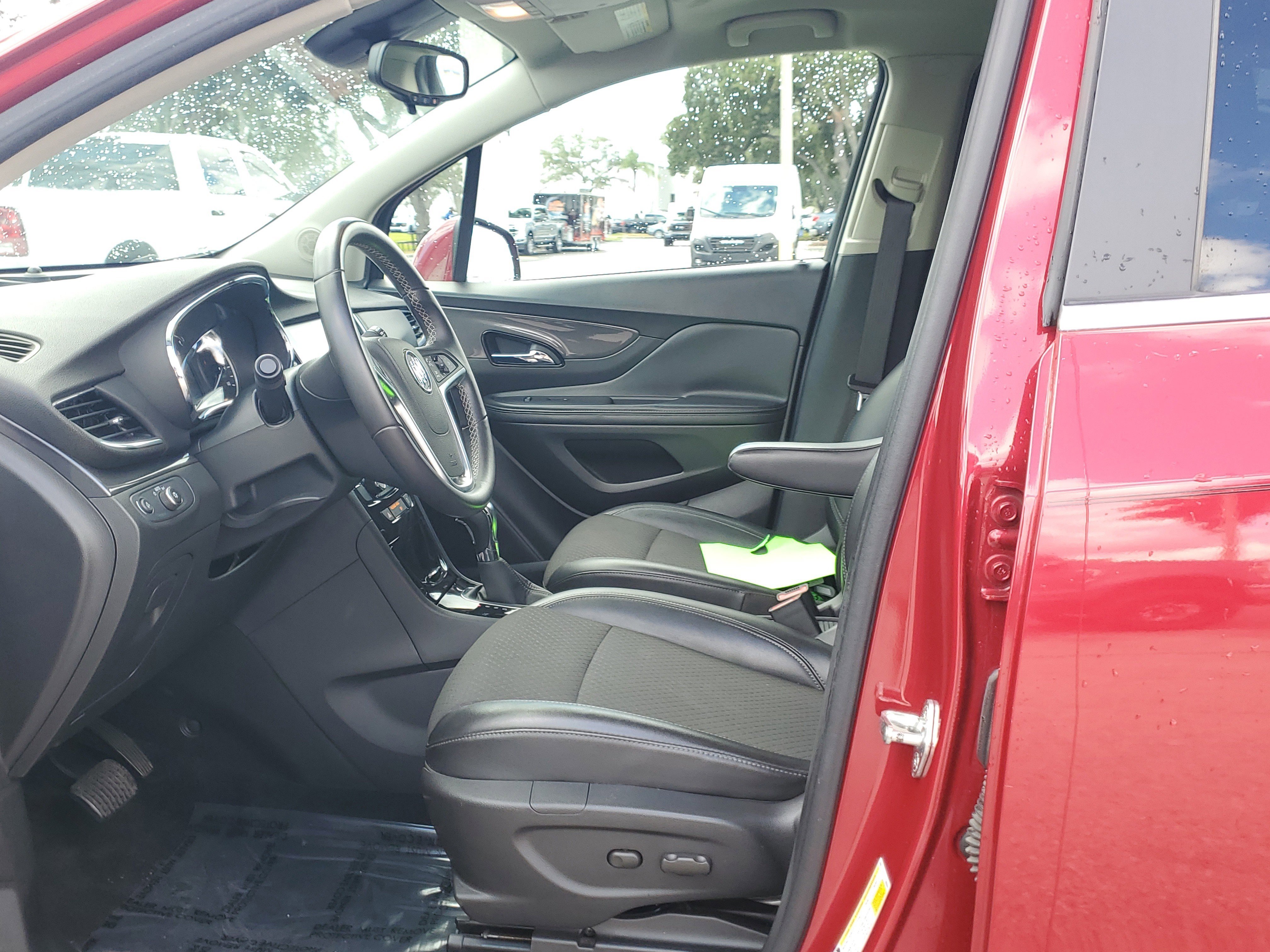 Used 2019 Buick Encore Preferred w/ Safety Package image 20