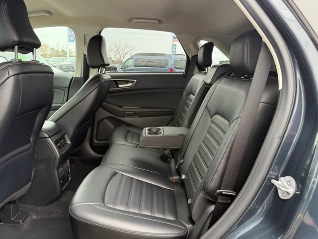 Certified 2023 Ford Edge SEL w/ Convenience Package AWD/4WD image 9