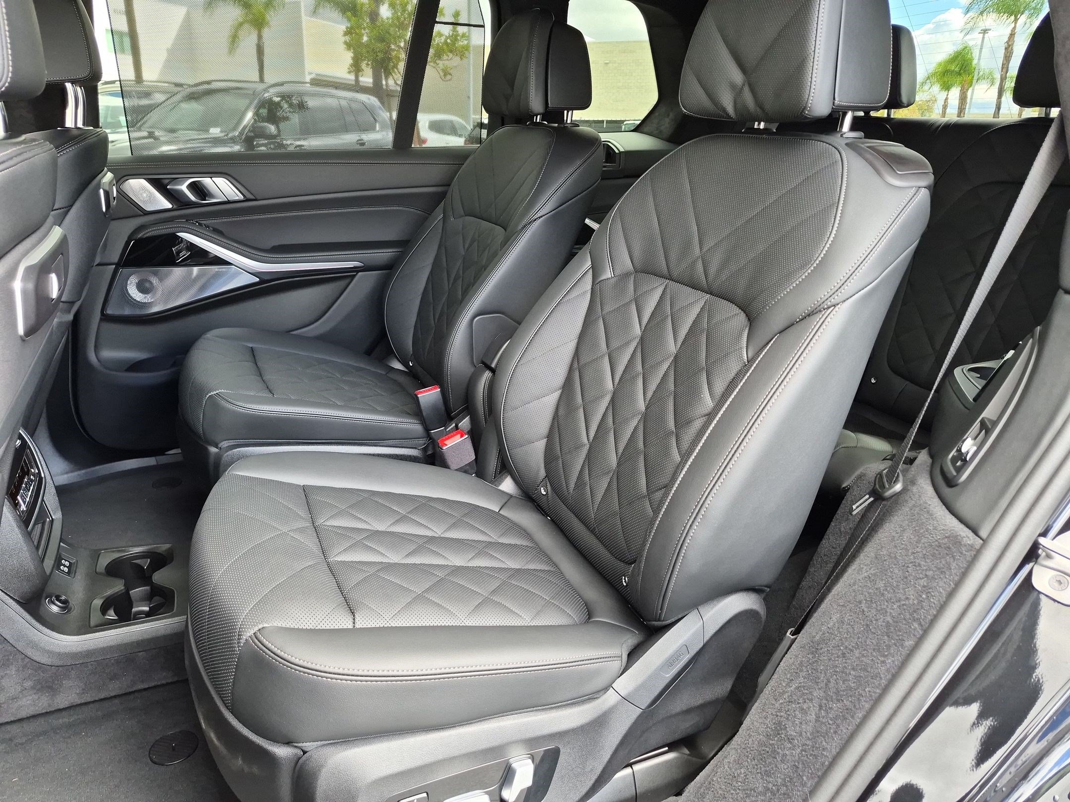 Certified 2026 BMW X7 xDrive40i w/ Executive Package AWD/4WD image 31