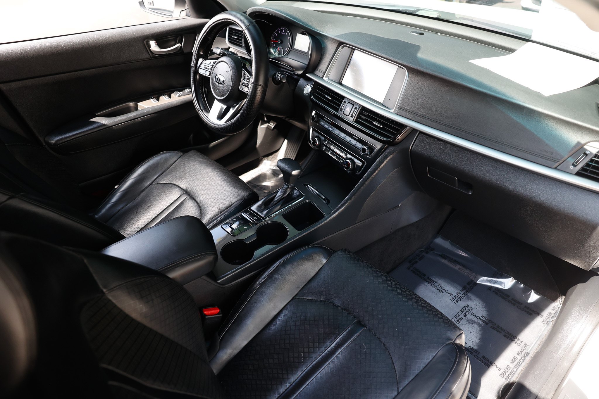 Used 2020 Kia Optima SE FWD image 23