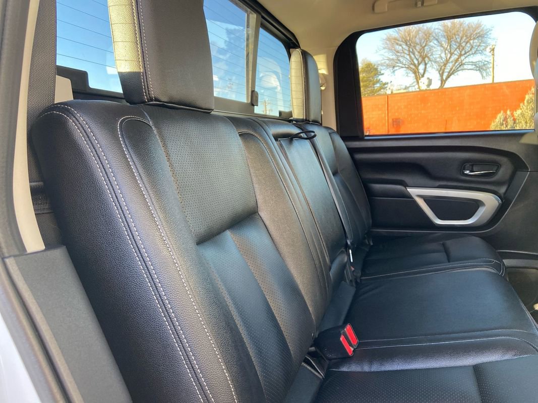 Used 2023 Nissan Titan SV w/ SV Convenience Package image 33