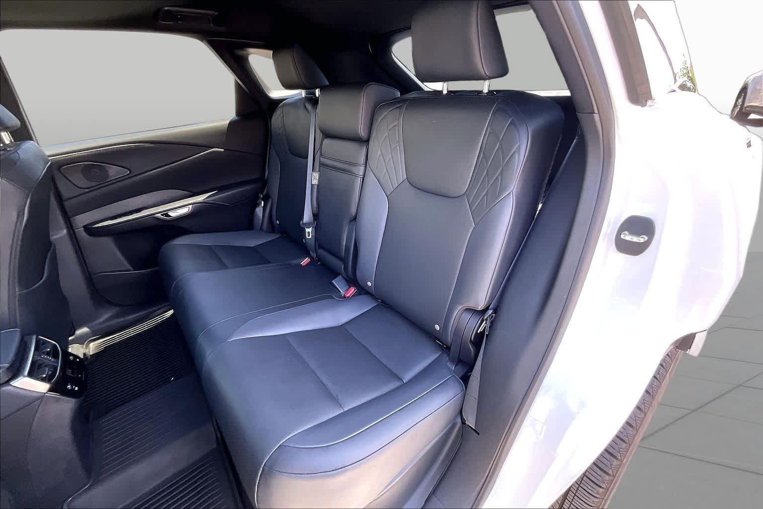 Used 2024 Lexus RX 350 Premium w/ Convenience Package AWD/4WD image 20