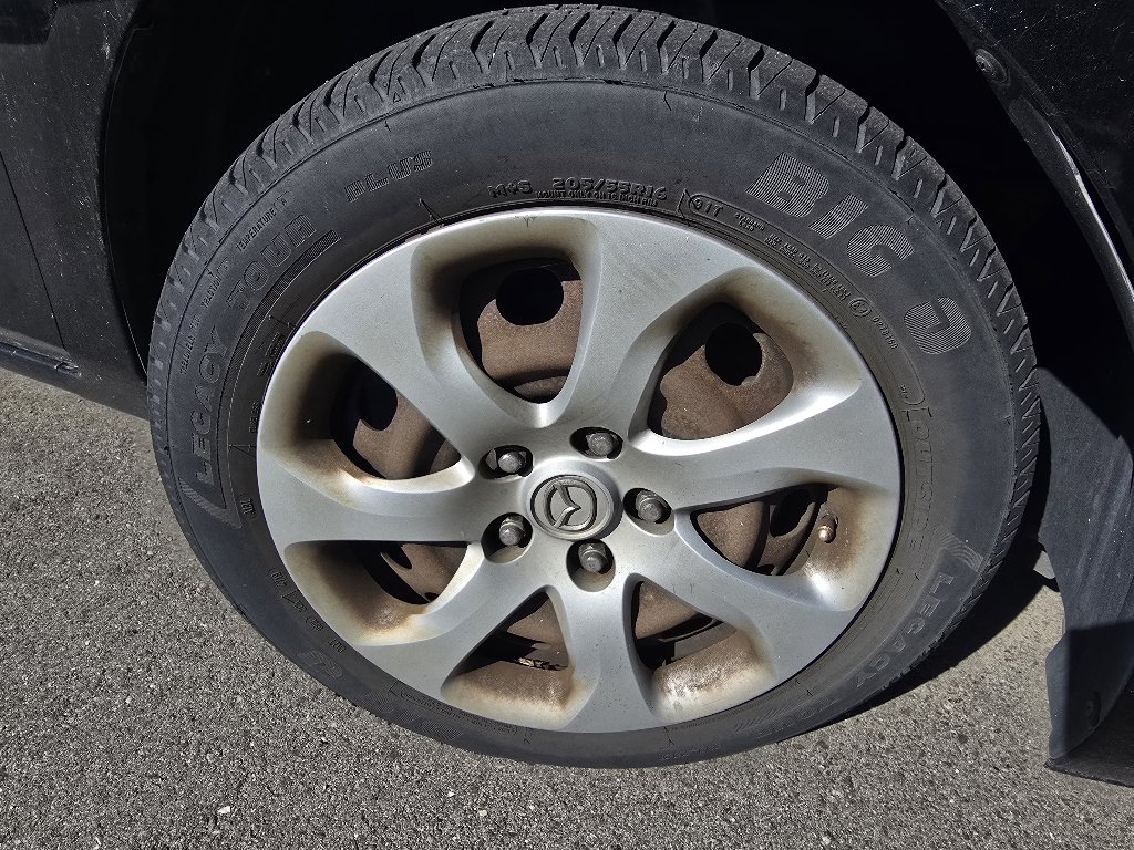 Used 2011 MAZDA MAZDA3 i Sport FWD image 9