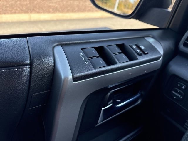 Used 2019 Toyota 4Runner SR5 image 15