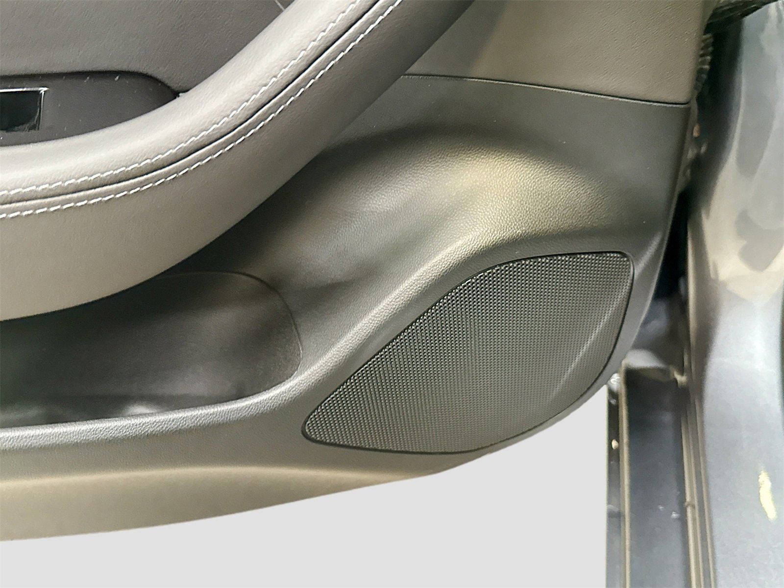 Used 2020 Cadillac CT5 Luxury w/ Cold Weather Package image 25