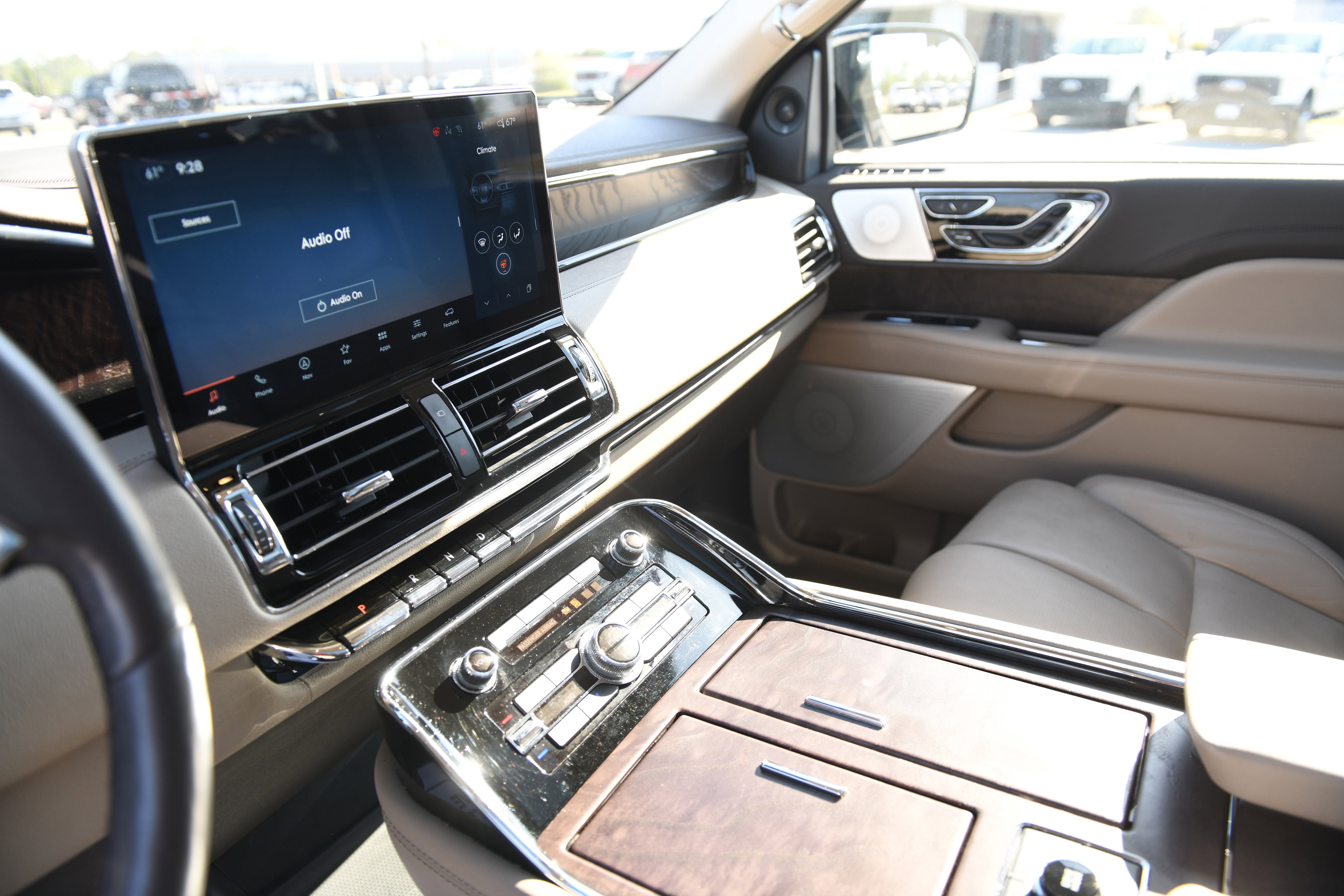 Used 2022 Lincoln Navigator Reserve AWD/4WD image 20