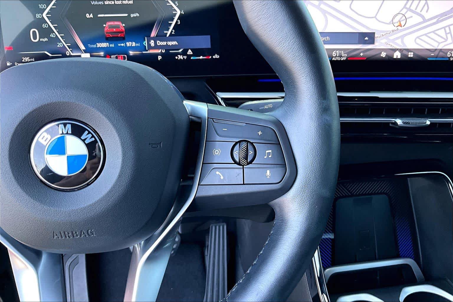 Used 2025 BMW X2 xDrive28i w/ Premium Package AWD/4WD image 23