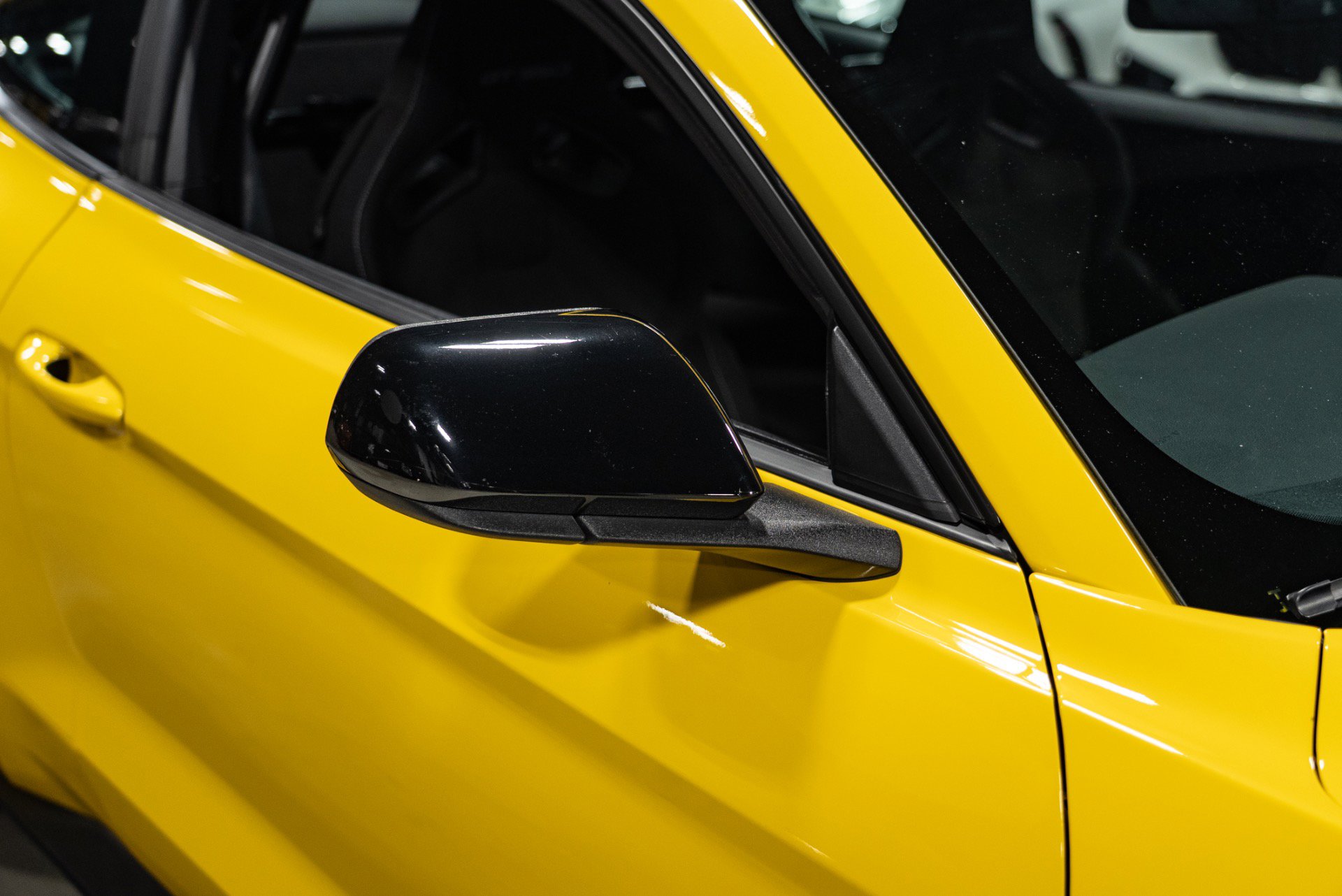 Used 2016 Ford Mustang Shelby GT350 w/ Track Package image 32