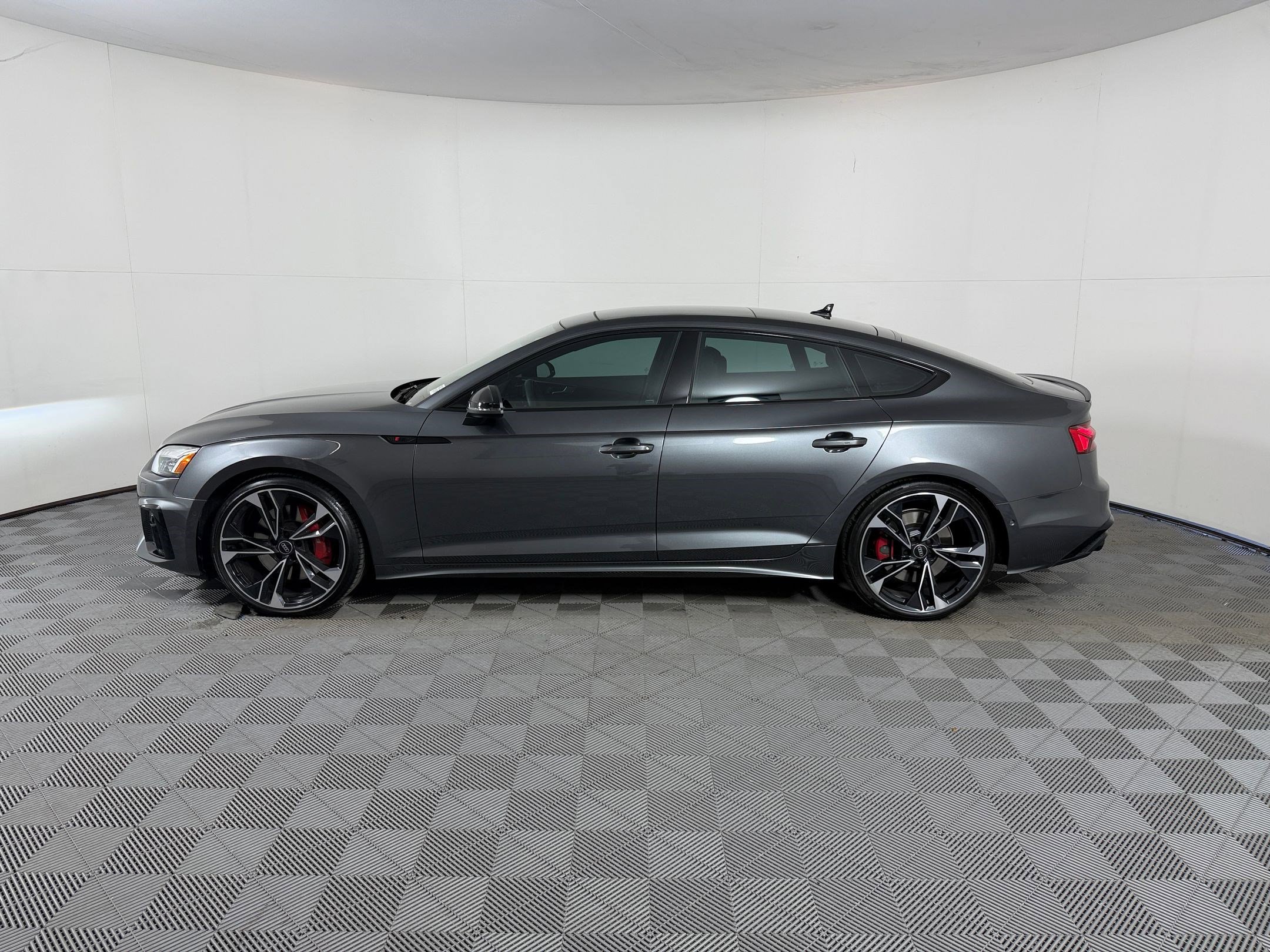 Used 2025 Audi S5 Prestige AWD/4WD image 2