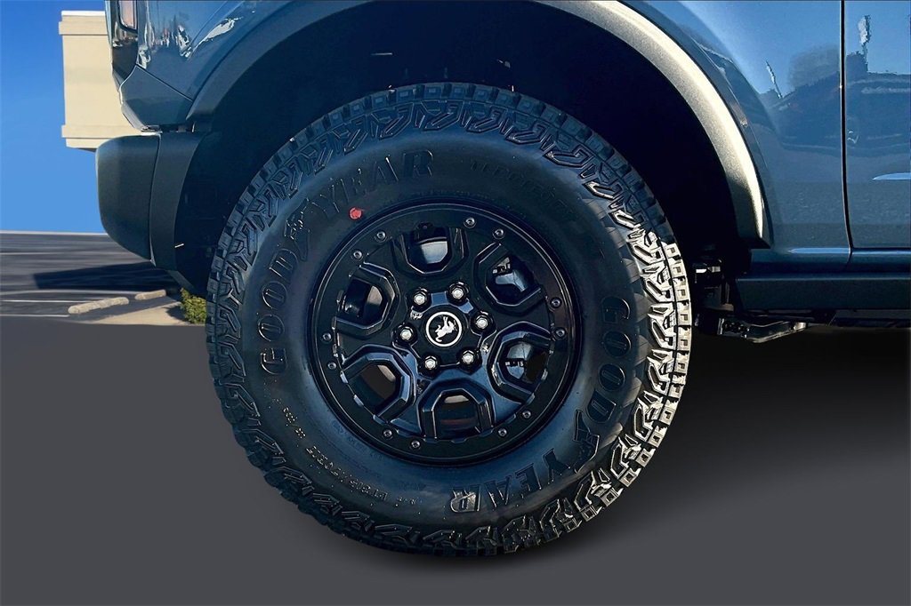 New 2025 Ford Bronco Badlands w/ Sasquatch Package image 13