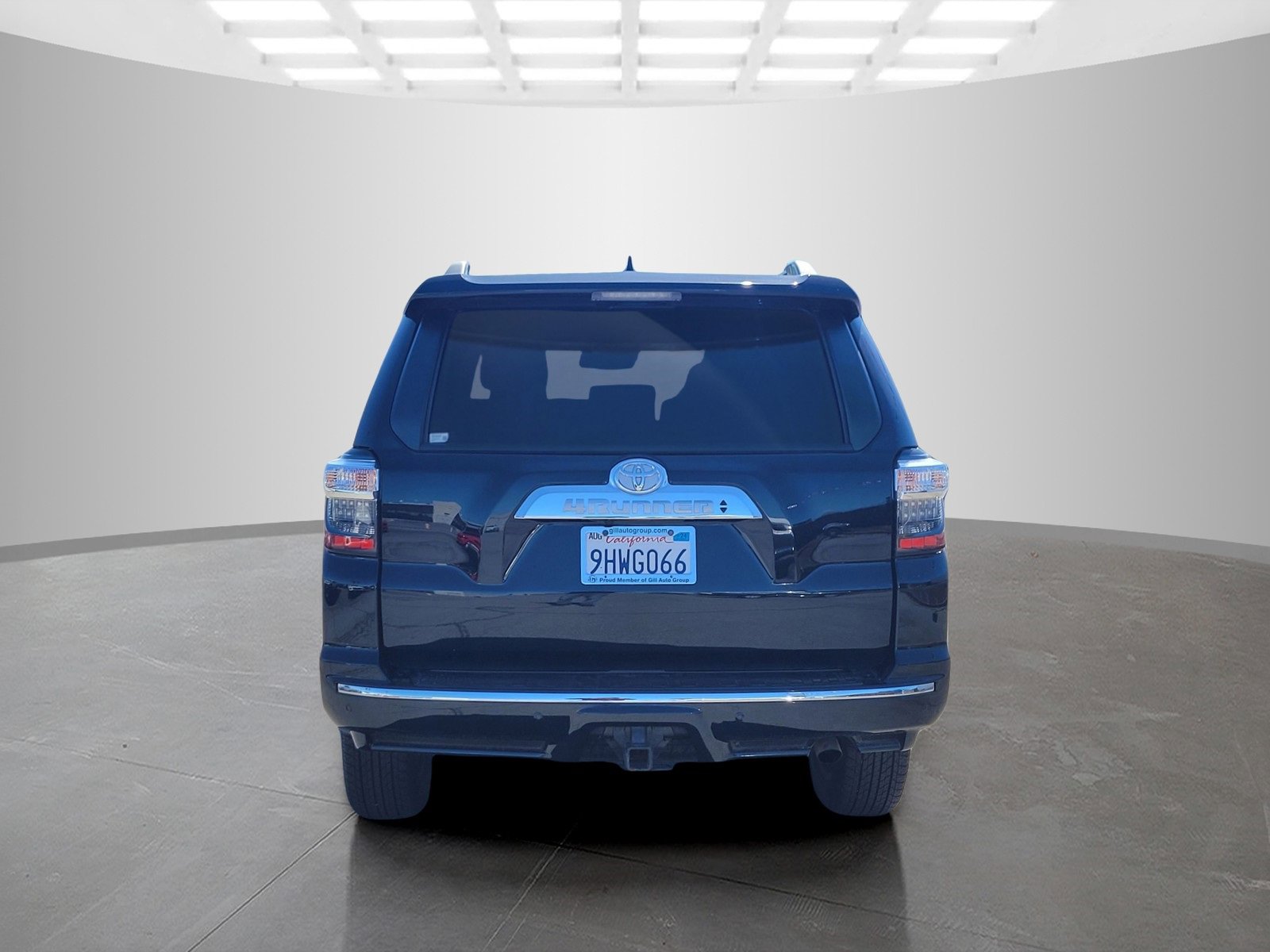 Used 2023 Toyota 4Runner Limited image 5