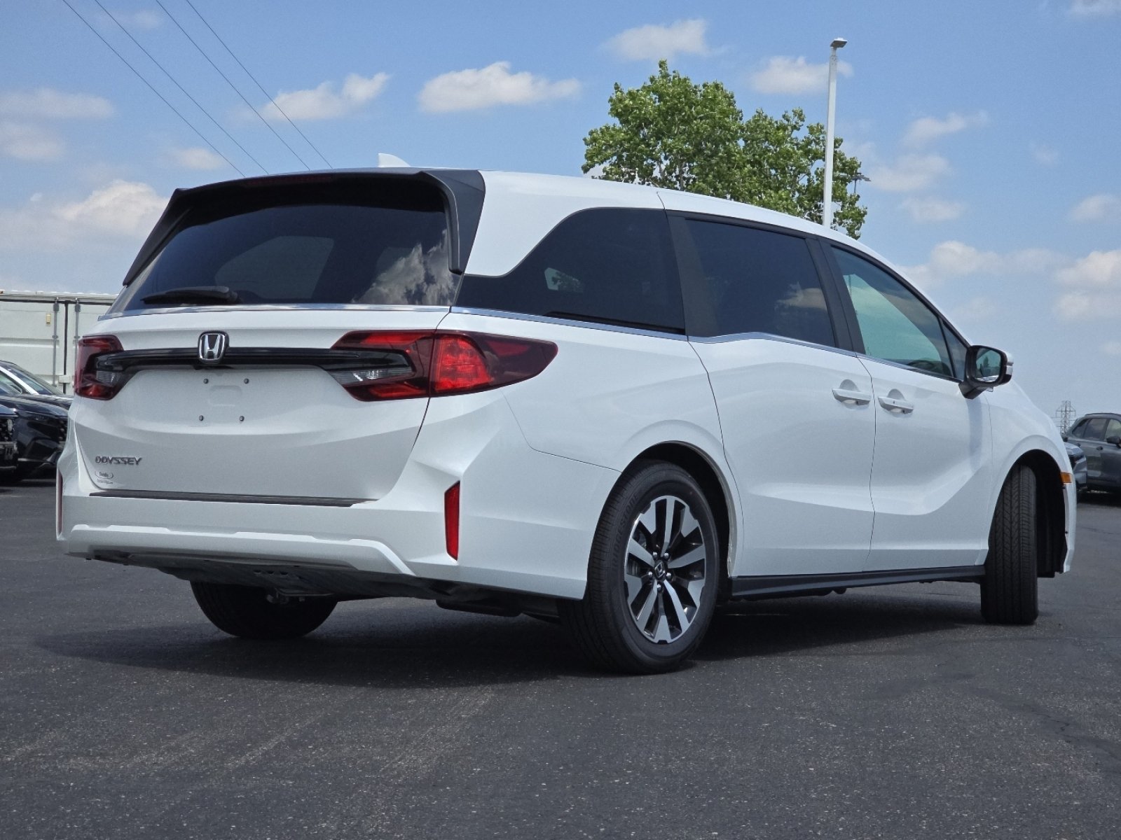 New 2026 Honda Odyssey EX-L image 17