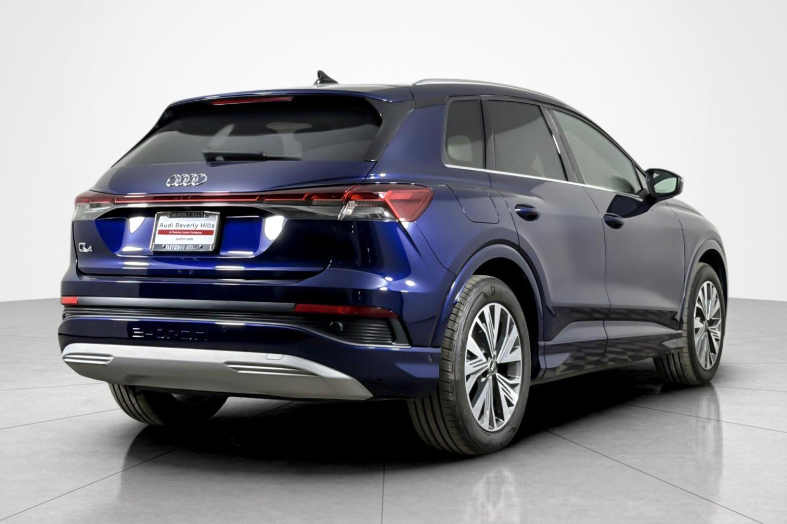 Certified 2023 Audi Q4 e-tron Premium w/ Premium Plus RWD image 5