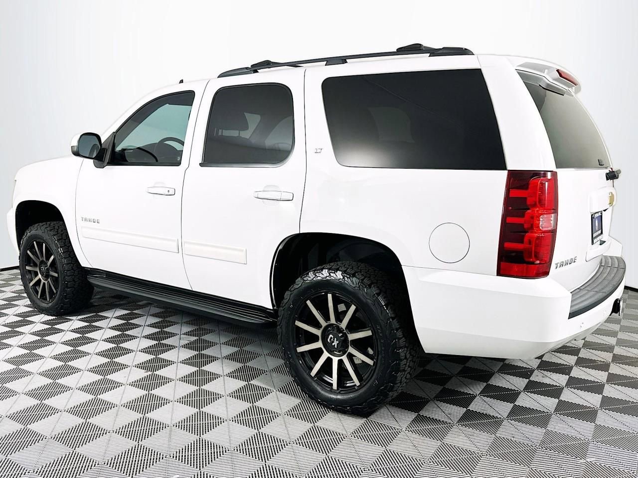 Used 2014 Chevrolet Tahoe LT AWD/4WD image 8