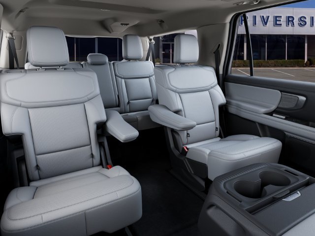 New 2027 Ford Expedition Max Platinum w/ Driver's Package AWD/4WD image 11