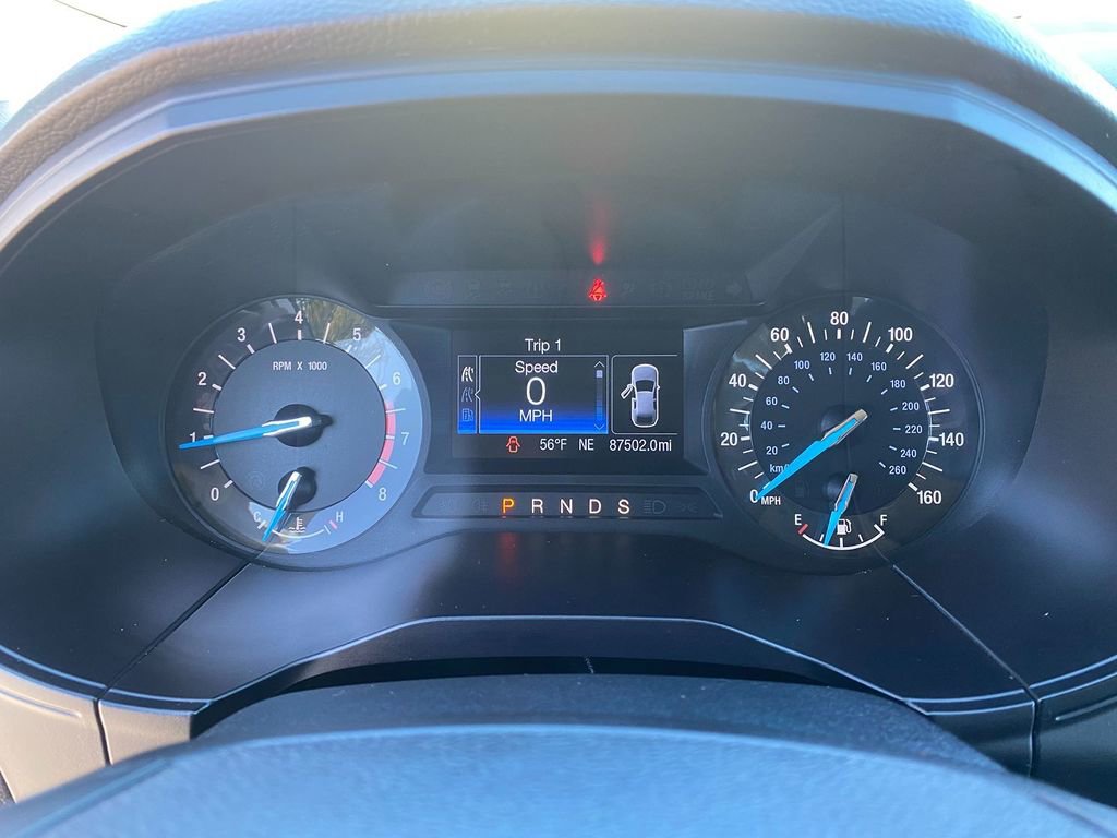 Used 2018 Ford Edge SE image 18