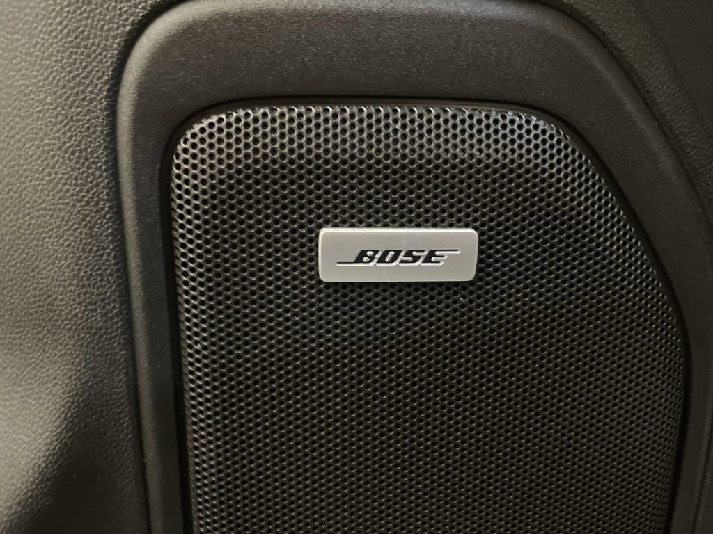 Used 2020 GMC Sierra 1500 SLT w/ SLT Premium Plus Package image 19