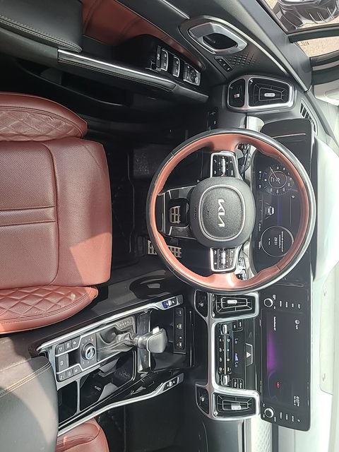 Used 2022 Kia Sorento SX AWD/4WD image 28