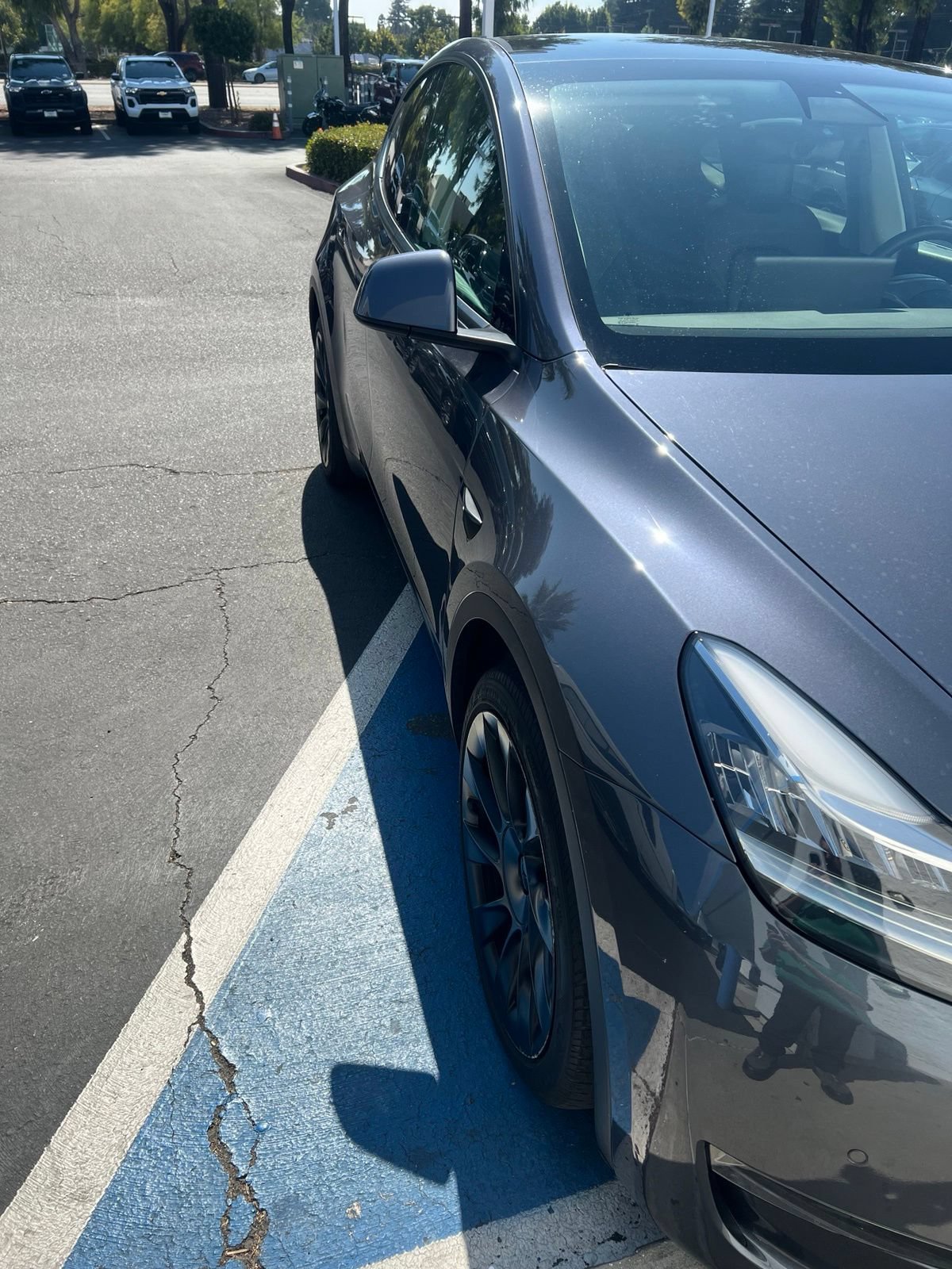Used 2021 Tesla Model Y Long Range AWD/4WD image 3