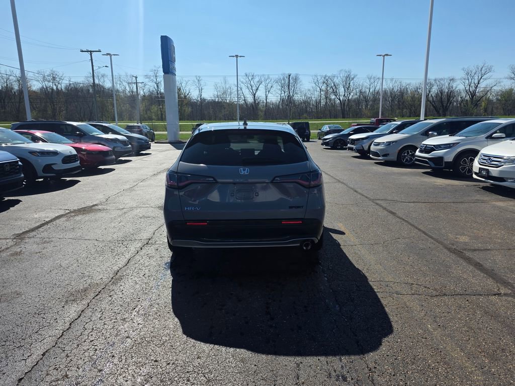Certified 2025 Honda HR-V Sport image 4