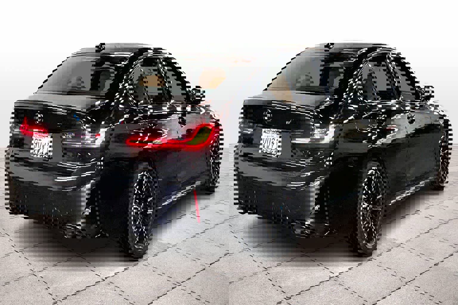 Used 2025 BMW M340i w/ Premium Package image 16