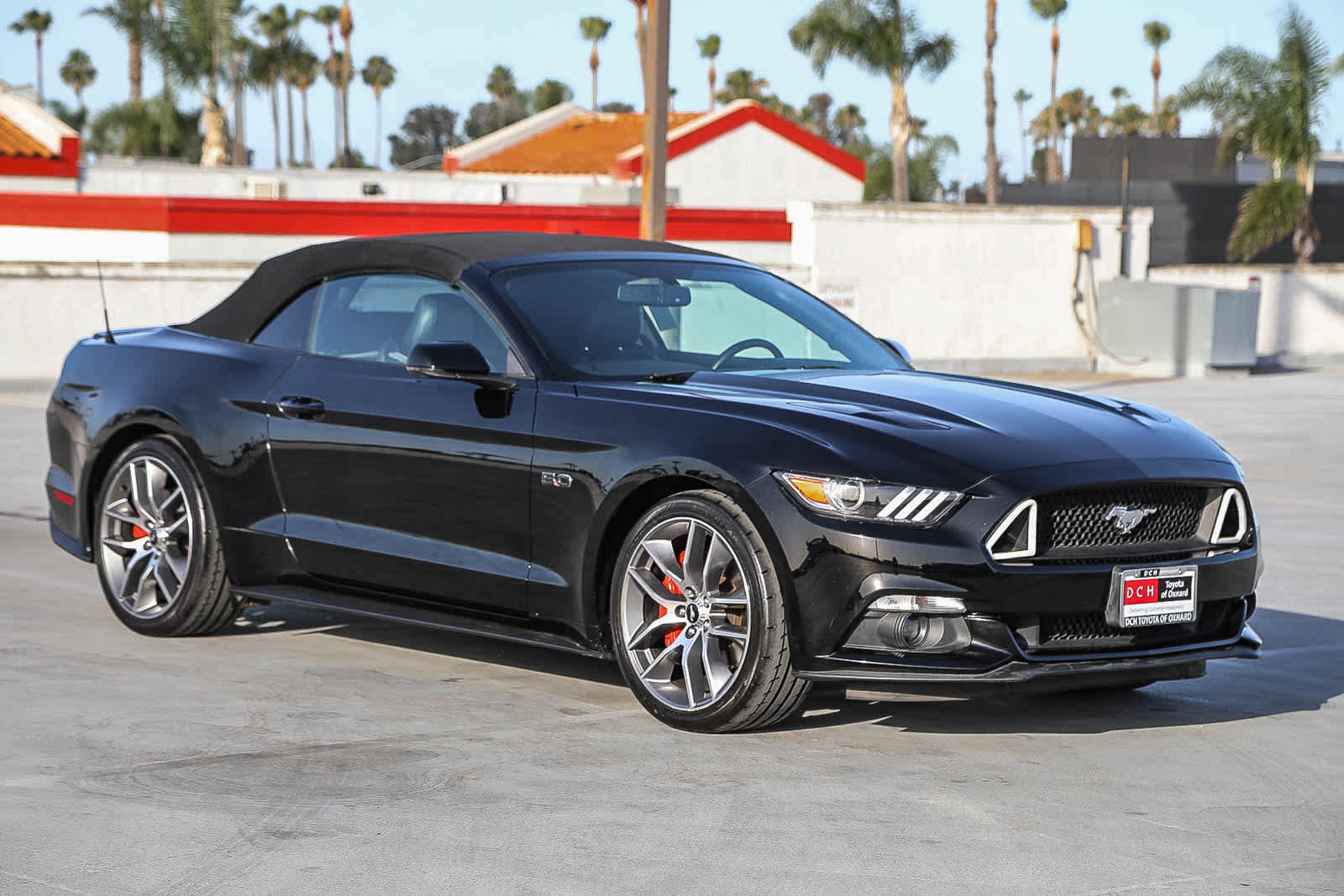 Used 2015 Ford Mustang GT Premium RWD image 4