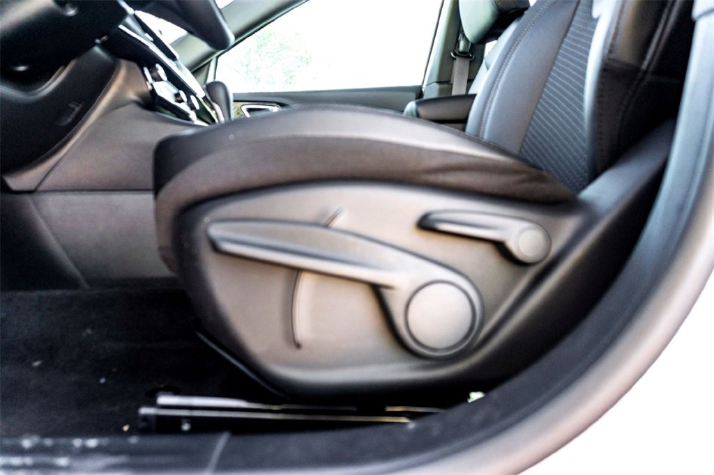 New 2026 Jeep Compass Latitude image 8