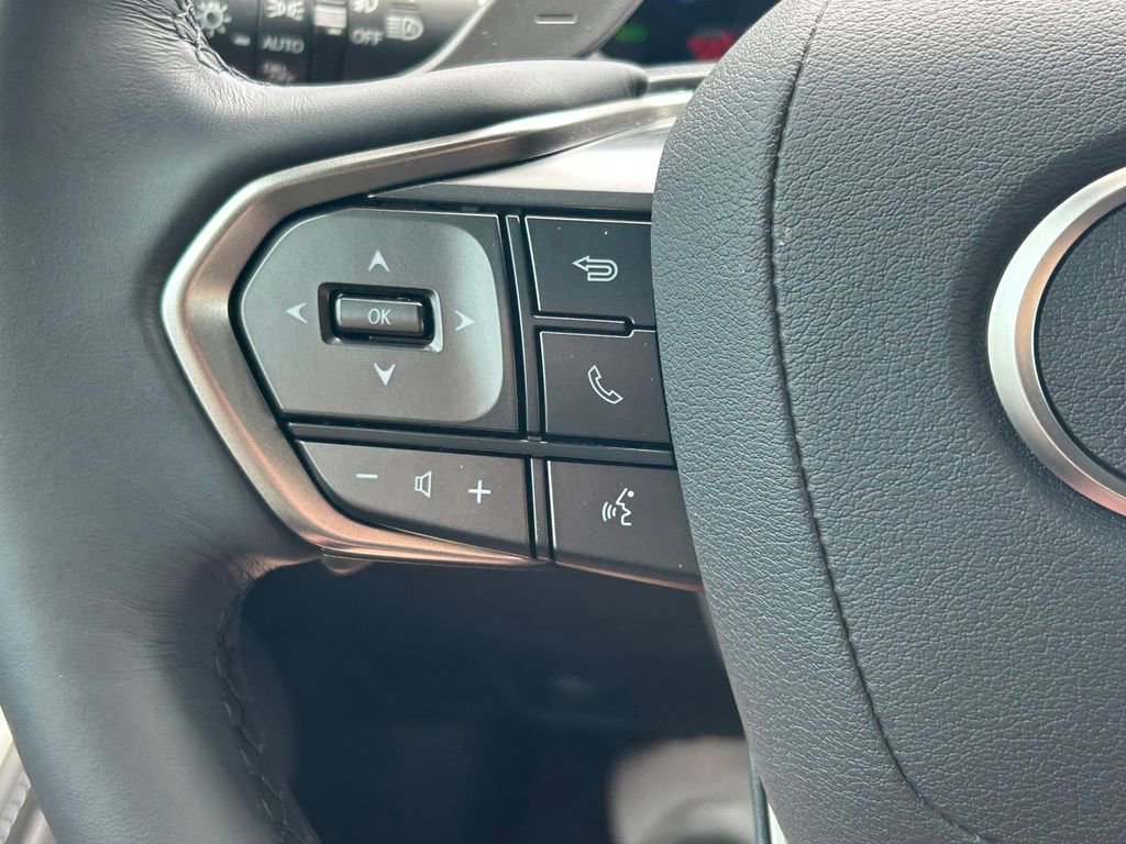 Used 2025 Lexus GX 550 AWD/4WD image 43