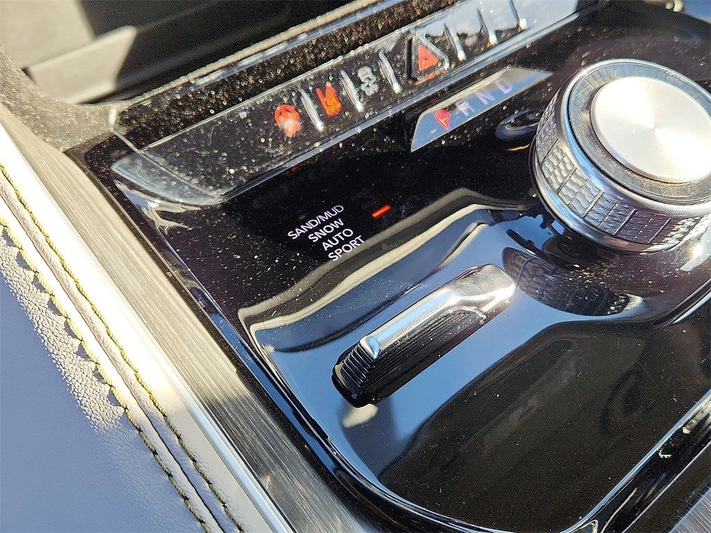 Used 2024 Jeep Wagoneer Series II image 28