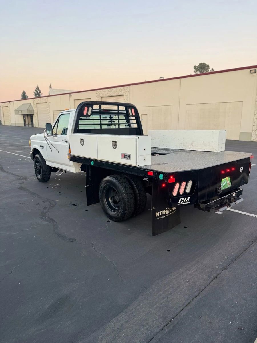 Used 1997 Ford F450 2WD Regular Cab Super Duty image 5