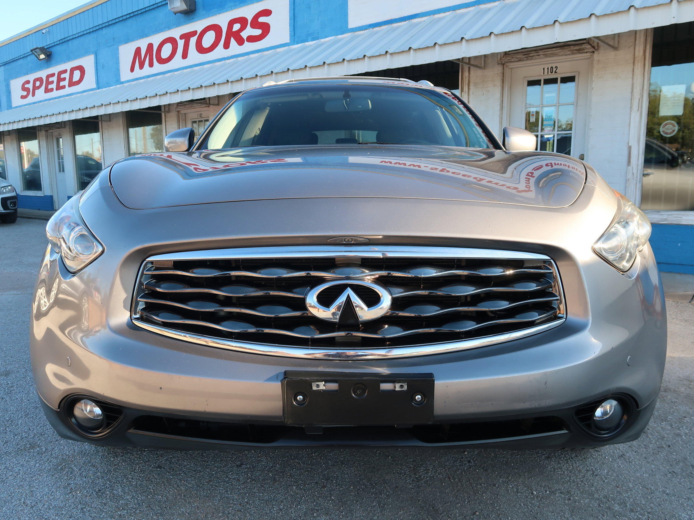 Used 2010 INFINITI FX35 2WD w/ Navigation Pkg image 9