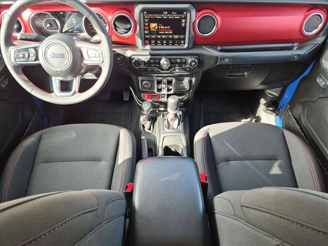 Used 2023 Jeep Gladiator Rubicon w/ Cold Weather Group AWD/4WD image 18